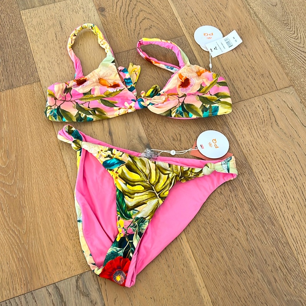 🌴NWT PQ Reversible PINK Bikini 🌴